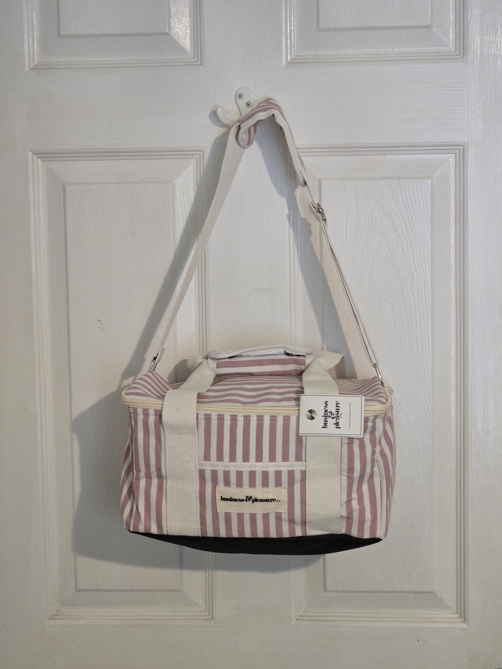 Business & Pleasure - The Premium Cooler Bag